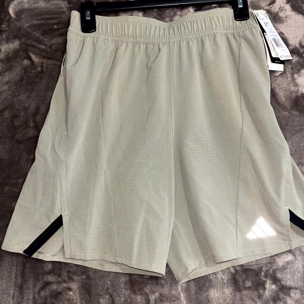 Adidas Heat Dry Designed Training 7" Athletic Shorts Mens Small Green Pebble